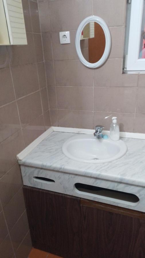 Red Apartman Требине Екстериор снимка