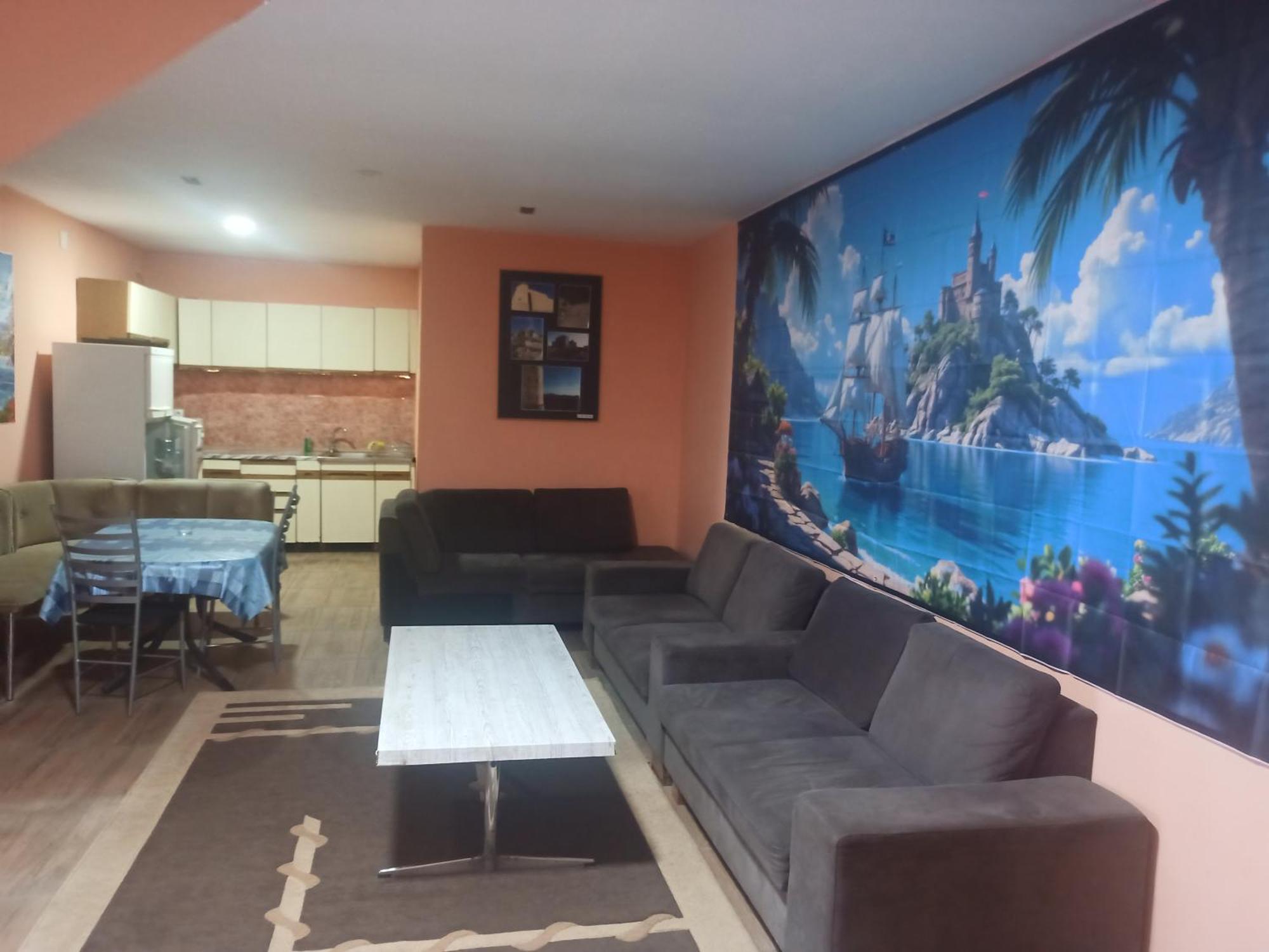 Red Apartman Требине Екстериор снимка